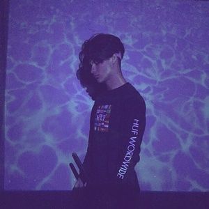 Meet your Posher, Jj